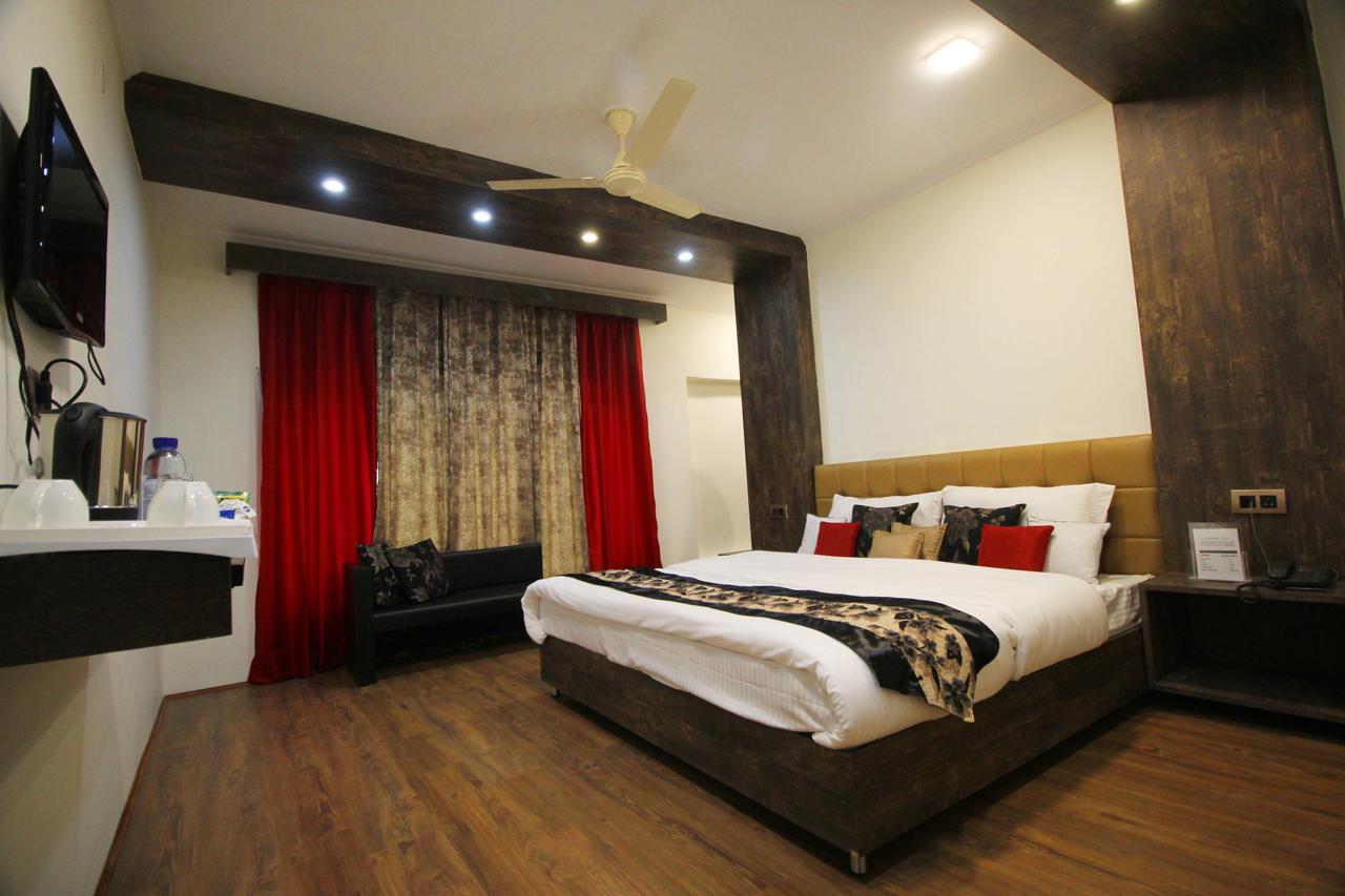 Hotel Green Leaf Srīnagar Extérieur photo